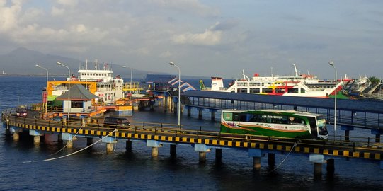 Truk Melintas di Pelabuhan Ketapang Akan Dibatasi Cegah Penumpukan saat Mudik Lebaran