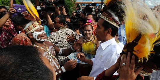 Jokowi-Ma'ruf Menang Telak di Papua, Raih 100% Suara di 5 Kabupaten