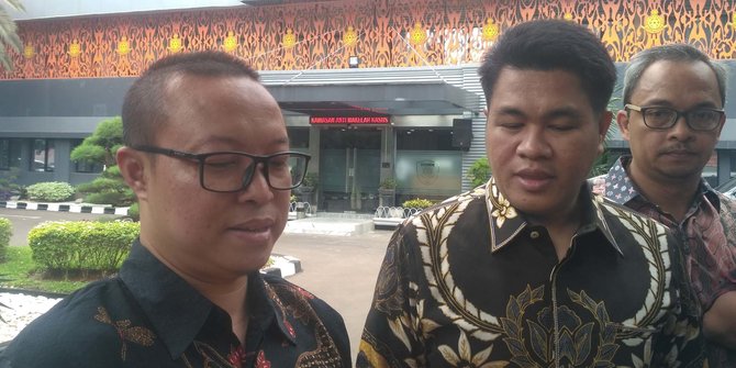 Ani Hasibuan Tak Hadir Lagi, Kuasa Hukum Minta Polisi Tunggu Proses Dari MKEK IDI Ani Hasibuan Tak Hadir Lagi, Kuasa Hukum Minta Polisi Tunggu Proses Dari MKEK IDI