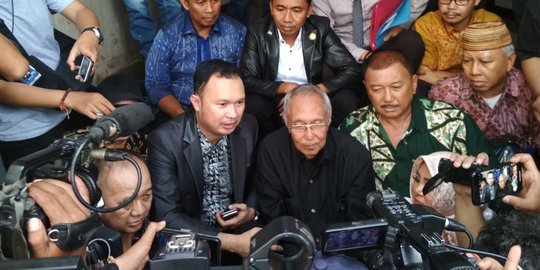 Ini Pengakuan Permadi Terkait Seruan Revolusi saat di Gedung DPR