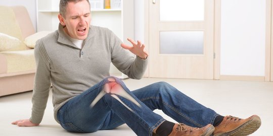 Merokok dan Minum Alkohol Bisa Picu Munculnya Osteoporosis Lebih Dini