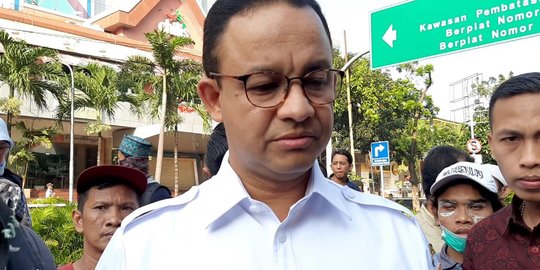 Anies Baswedan Datangi Lokasi Demo Depan Gedung Bawaslu