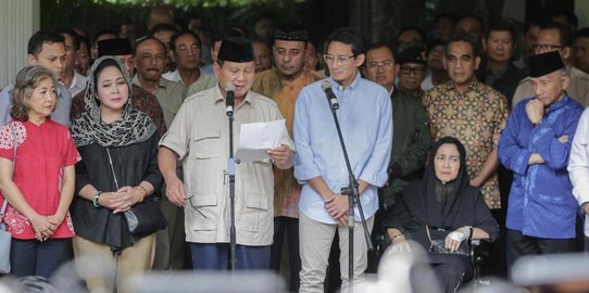 Diketuai Bambang Widjojanto, Prabowo-Sandi Serahkan Berkas 