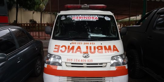 Besok, Polisi Ungkap Motif Ambulans Partai Bawa Batu ke 