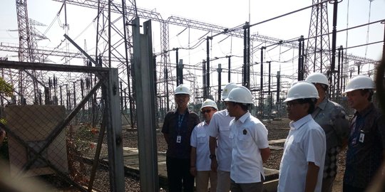 PLN Tak Operasikan 10.000 MW Pembangkit Listrik Saat 