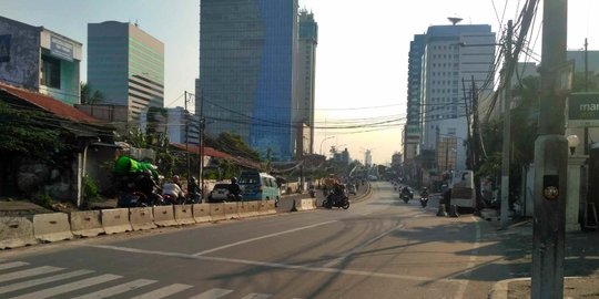 Isu Bakal Ada Kerusuhan Lagi, Pertokoan di Slipi Tutup Lebih Awal