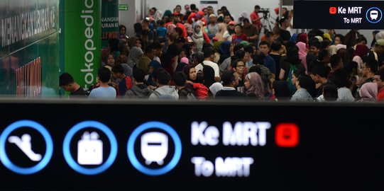 Hari Ini, Semua Stasiun MRT Jakarta Beroperasi Normal