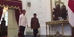 VIDEO: BJ Habibie Bertemu Jokowi di Istana Merdeka