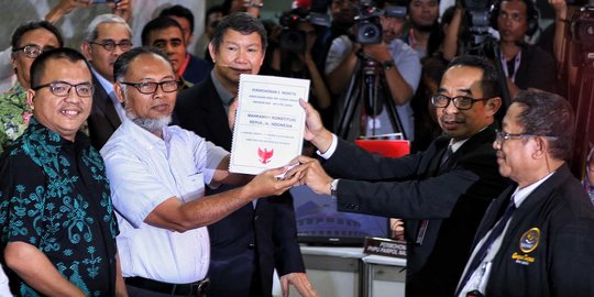 Jadi Tim Hukum Prabowo-Sandi, BW Ajukan Cuti Selama Sebulan ke Anies