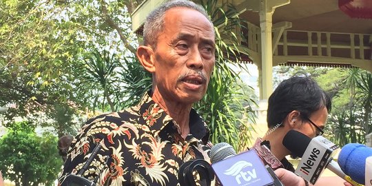 Diundang ke Istana, Usma Pedagang Korban Kerusuhan 22 Mei Diberi Jokowi Baju dan Uang