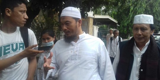 Diperiksa Polisi, Ustaz Sambo Bingung Dikaitkan Kasus Eggi Sudjana