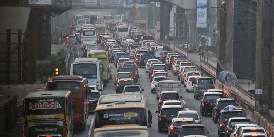 Puncak Arus Mudik di Tol Cikampek Diprediksi pada 31 Mei