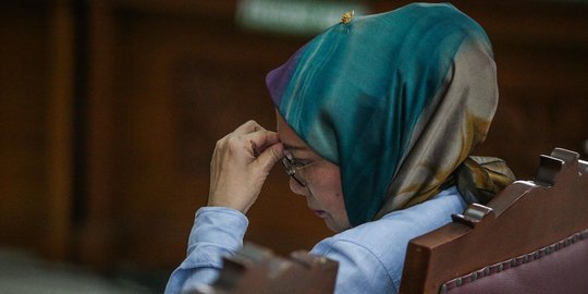 Ekspresi Ratna Sarumpaet Dituntut 6 Tahun Bui