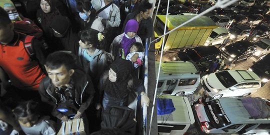 Jelang Lebaran, Penumpang di Pelabuhan Padang Bai Bali Meningkat 50 Persen