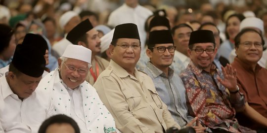 Luhut Ingatkan Prabowo: Hati-Hati, Jangan Dengarkan yang Tak Jelas!