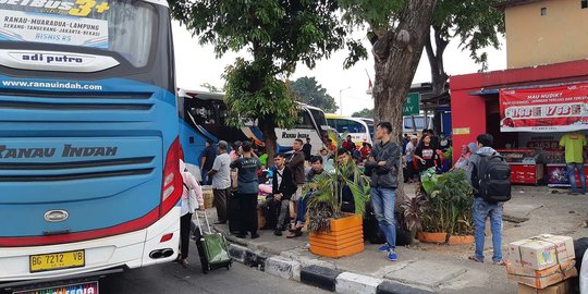 Puncak Arus Mudik di Terminal Kalideres Diprediksi Hari Ini