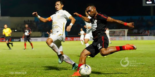 Persipura Gagal Raih Kemenangan Kandang Lawan PSS Sleman