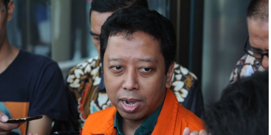 Kembali Mengeluh Sakit, Romahurmuziy Kembali Dibantarkan ke RS Polri