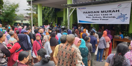 Sinergi BUMN, PT PPA Sebar 1.500 Paket Pangan Murah di Kota Malang