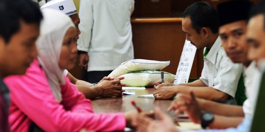 harus membayar zakat fitrah rev1