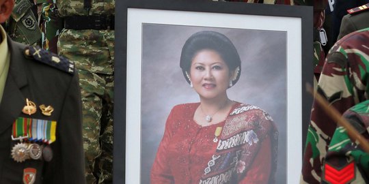 Andi Arief: Ani Yudhoyono Seperti Generator Bagi Demokrat
