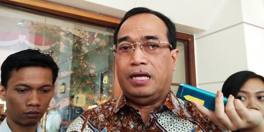 Menhub Bakal Kaji Ide Jokowi Datangkan Maskapai Asing Buat Harga Tiket Murah