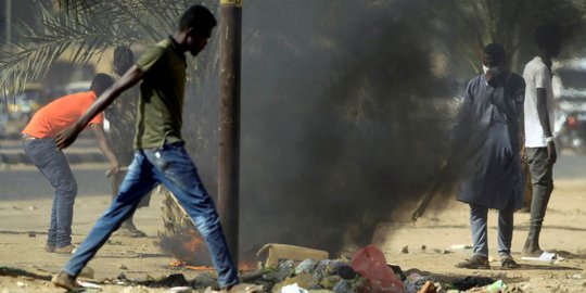 Tuntut Rezim Militer Mundur, Uni Afrika Bekukan Keanggotaan Sudan