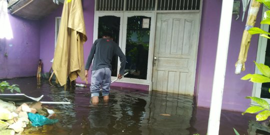 Ribuan Rumah dan 10 Hektare Sawah Warga di Samarinda Terendam Banjir