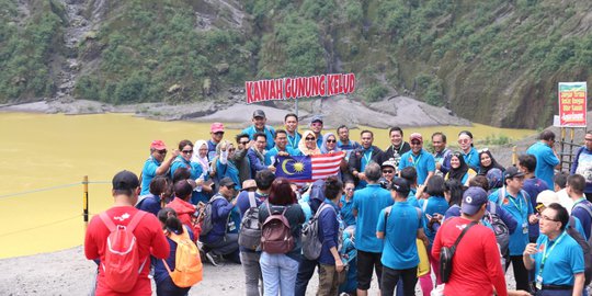 Libur Lebaran, Gunung Kelud Dikunjungi Ribuan Orang Setiap Hari