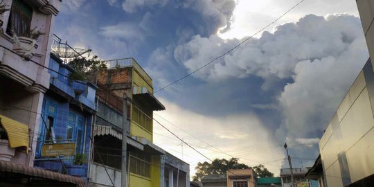 Penampakan Erupsi Mengerikan Gunung Sinabung