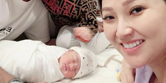 Baru Lahir, Anak Kedua Ruben Onsu Sudah Punya Instagram