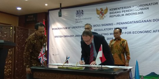 Inggris Hibahkan Rp 20 Miliar Bagi Indonesia untuk Reformasi Regulasi