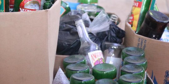 Selundupkan 336 Botol Miras ke Wamena, Dua Kru Salah Satu Maskapai Ditangkap