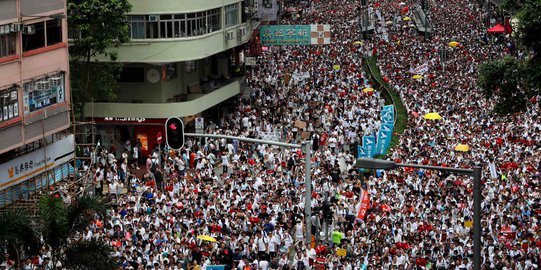 Media Pemerintah China Tuding Aksi Protes Hong Kong Rusak Tatanan Hukum