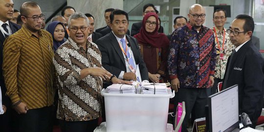 7 Komisioner KPU Pastikan Hadir di MK Hadapi Gugatan Prabowo-Sandi