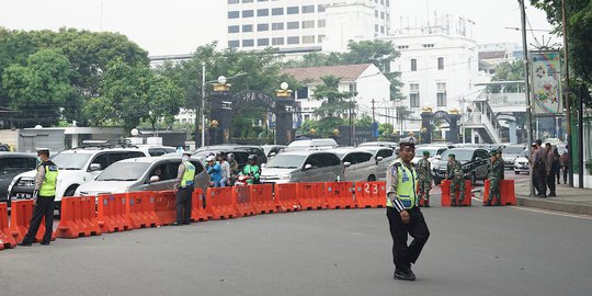 Ada Sidang Sengketa Pilpres, Lalin Jalan Medan Merdeka Timur Tersendat