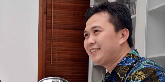 Santer Kabar Aktivis ICW Ade Irawan Bakal Maju di Pilkada Tangerang Selatan