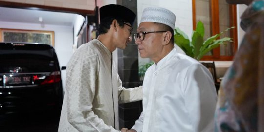 Sambangi Kediaman Zulkifli Hasan, Sandiaga Bahas Sidang Sengketa Pilpres di MK