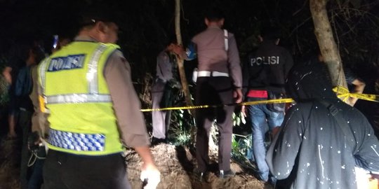 Warga Kediri Temukan Tengkorak Diduga Kepala Manusia saat Pembakaran Daun Bambu