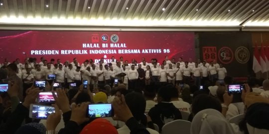 Jokowi Sebut Aktivis 98 Cocok Jadi Menteri atau Dubes