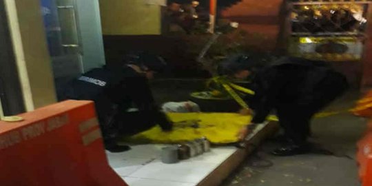 Lima Bom Aktif Ditemukan Pemulung di Pembuangan Sampah Sukalila Cirebon