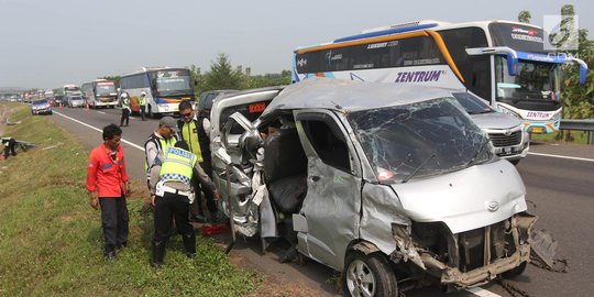 Penumpang Serang Sopir Bus di Tol Cipali karena Dengar Percakapan Mau Dibunuh