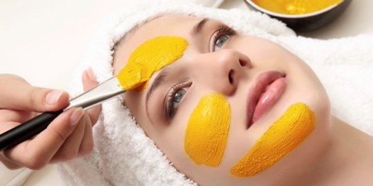 5 Cara Membuat Masker Kunyit Ampuh Cegah Jerawat Merdeka 