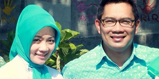 Kisah Para Keluarga Pejabat Indonesia Tidak Mau Diistimewakan