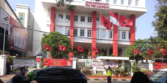 Presiden Jokowi Hadiri Rakernas IV PDIP di Kantor DPP