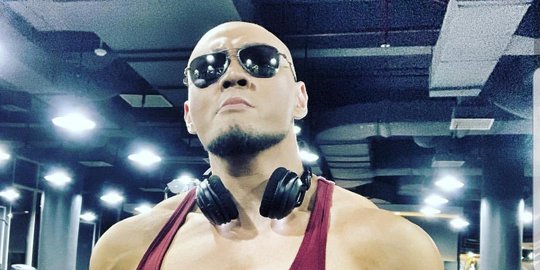 Deddy Corbuzier Mualaf Akhir Pekan ini?