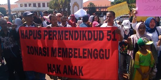 Sistem Zonasi PPDB 2019 Bikin Gaduh, Presiden Jokowi Diminta Copot Mendikbud