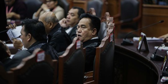 Yusril Tanggapi Haris Azhar Tolak Bersaksi untuk Prabowo dan Pergantian Saksi Kubu 02