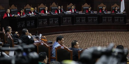 Keterangan Berubah-ubah Terkait Slide Moeldoko, Saksi Jokowi Ditegur Hakim