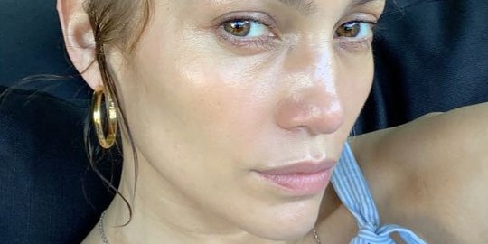 dari makeup secara teratur